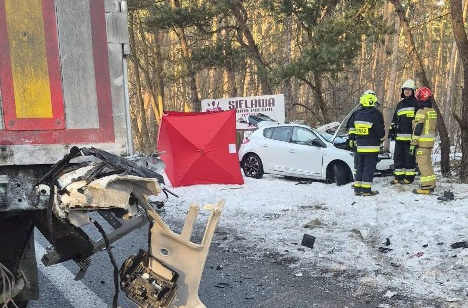 Tragiczny wypadek na trasie. Na miejscu od razu prokurator. Akcja służb i utrudnienia