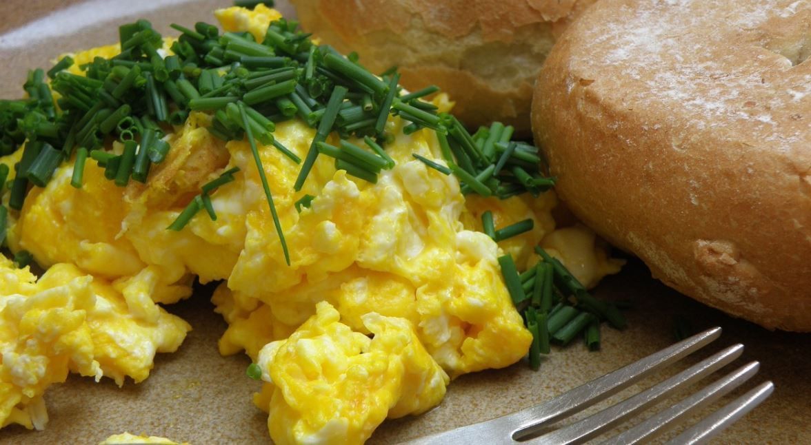 Jajecznica może być kulinarną katastrofą