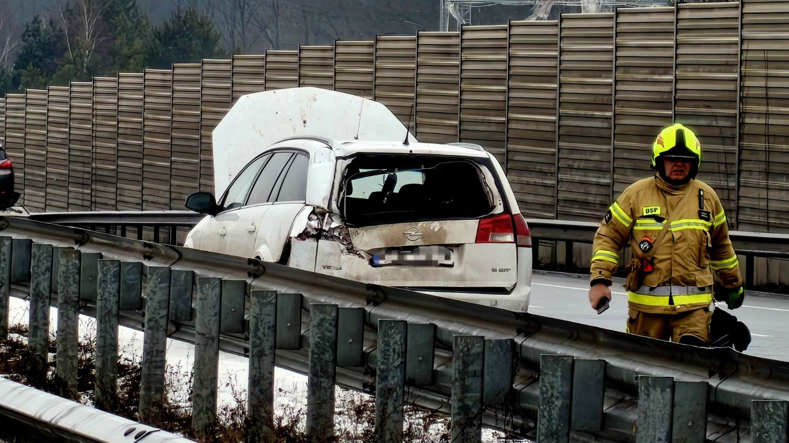 Karambol na polskiej trasie w sobotni poranek. Wielu poszkodowanych