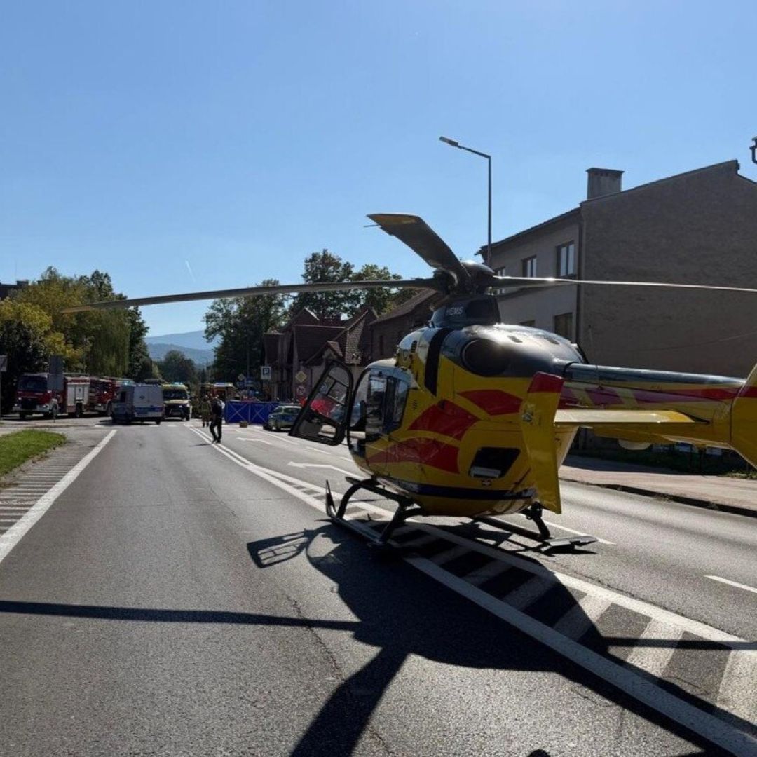 Tragiczny wypadek w Żywcu. Zderzyły się trzy samochody, jedna osoba nie żyje