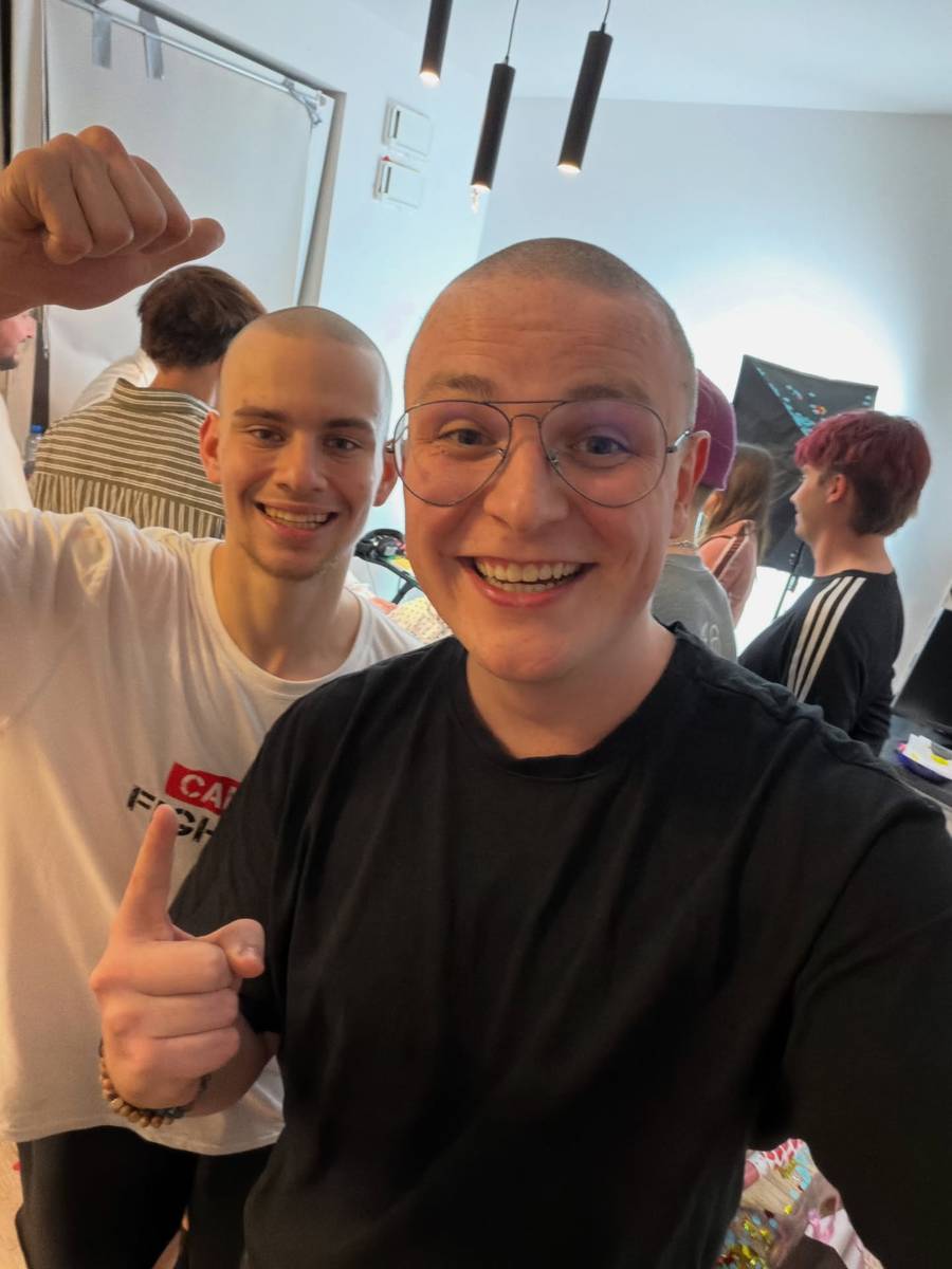 Te gwiazdy ogoliły głowę w zbiórce dla dzieci. Lista robi wrażenie. Mamy zdjęcia!