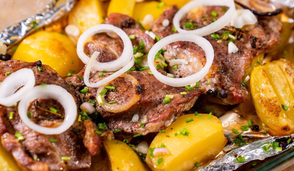 karkówka pieczona w plastrach