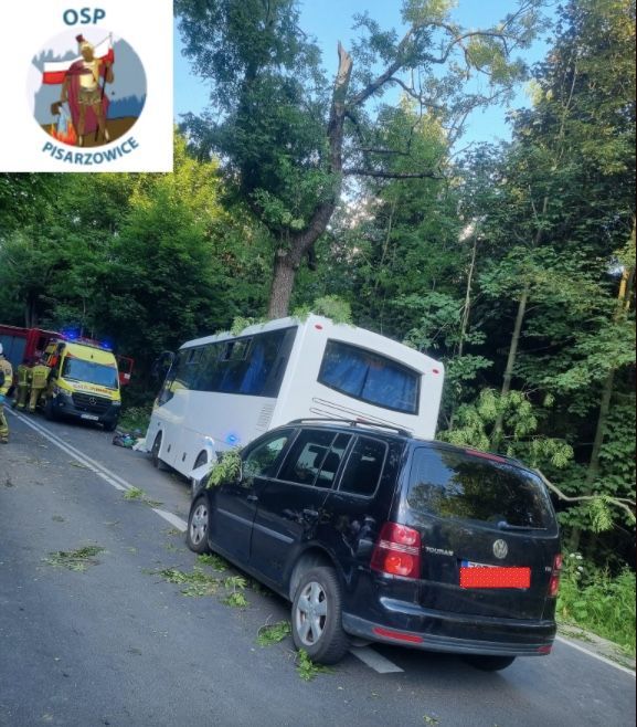 Dolny Śląsk: wielu rannych po wypadku z udziałem autokaru