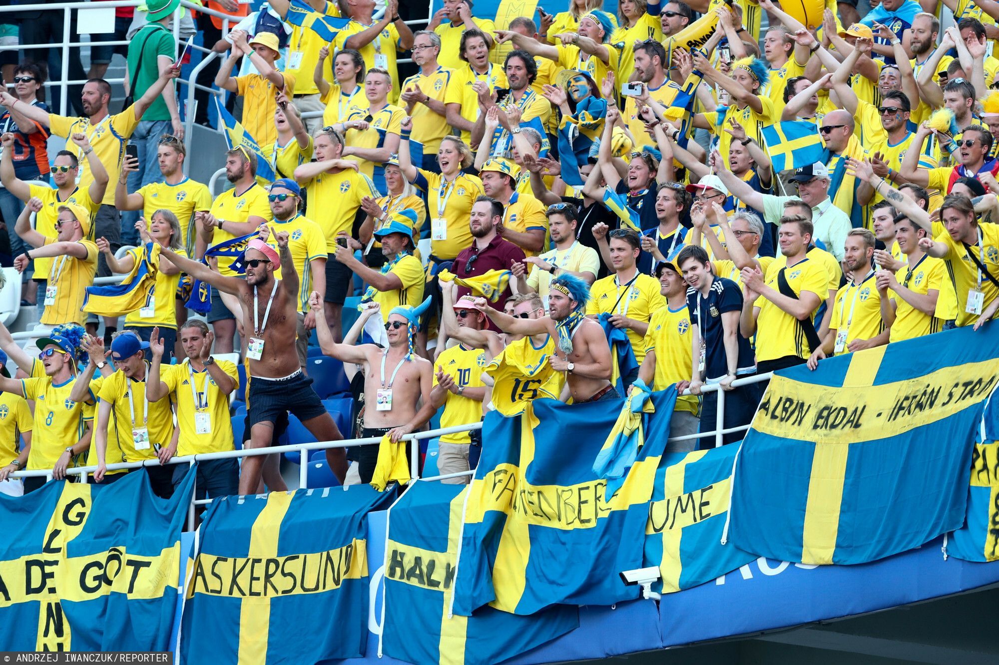 18.06.2018 Rosja Nizny Nowogrod Mistrzostwa Swiata w pilce noznej Grupa F Mecz Szwecja - Korea Poludniowa N/z kibice szwecji Fot. Andrzej Iwanczuk/REPORTER --------------==========--------------- 2018 FIFA World Cup Group F Sweden vs Korea Republic on Jun