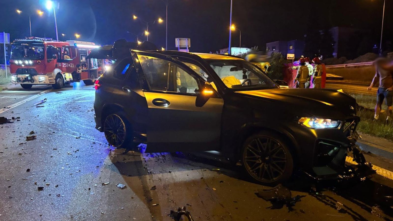 Tragiczny wypadek w Poznaniu. Nie żyje jedna osoba, druga walczy o życie