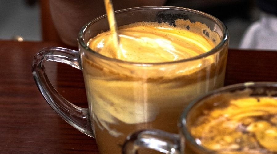 Kawa z koglem-moglem - pyszny deser