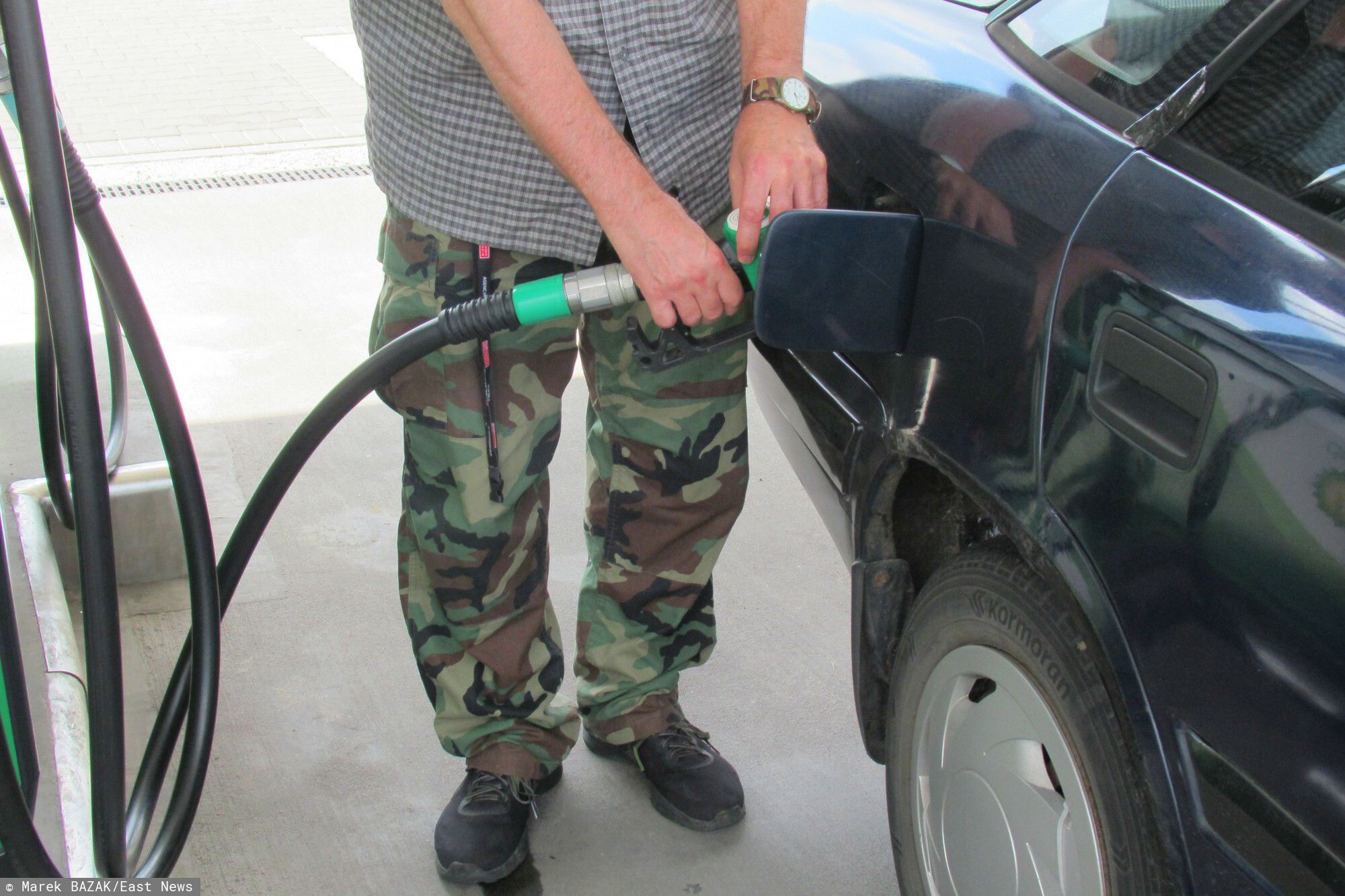 Rząd zwróci obywatelom część kosztów paliwa