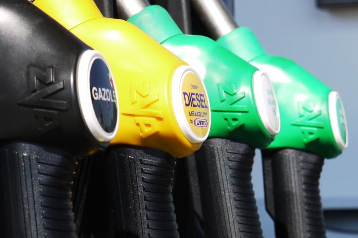 gasoline diesel petrol gas fuel oil industry energy-1120569