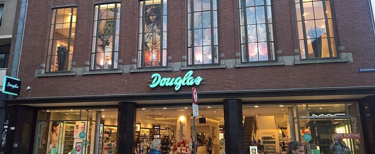 Douglas planuje zamknięcie 500 sklepów