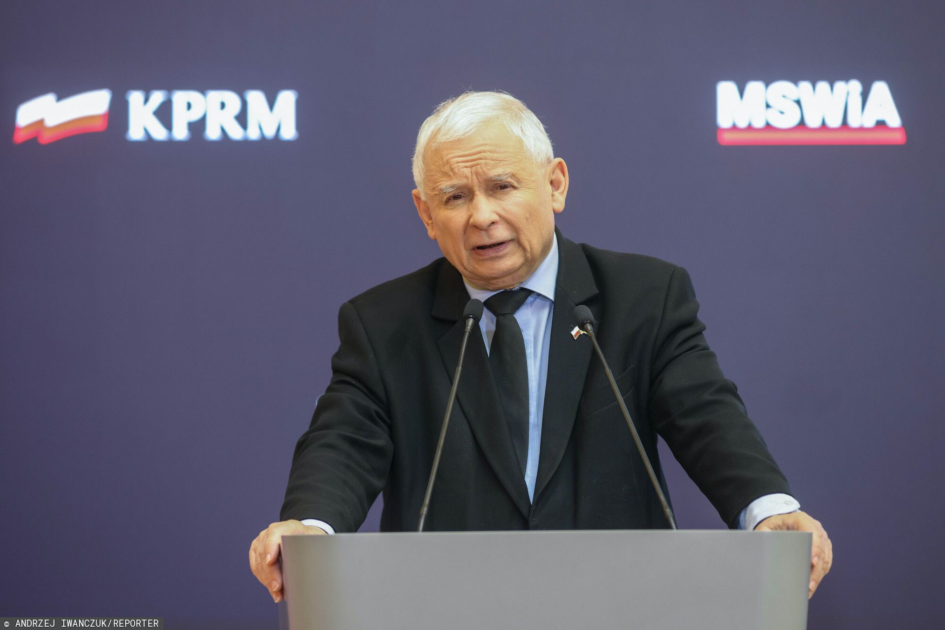 Jarosław Kaczyński odpowiedział na pytanie o swoją dymisję z rządu Mateusza Morawieckiego
