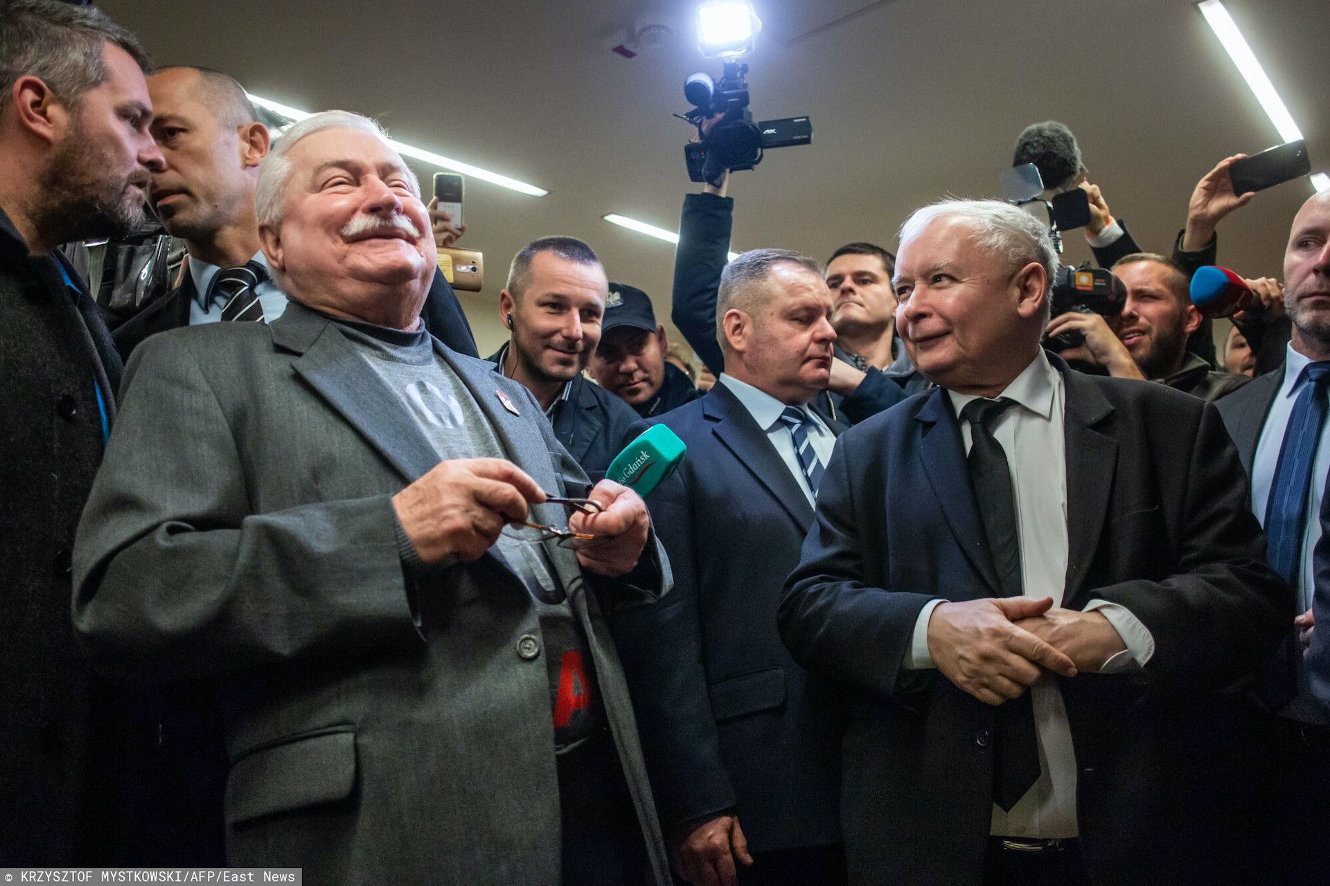 Jarosław Kaczyński w Akademii PiS przekonuje, że Lech Wałęsa to "dowód na istnienie Boga"
