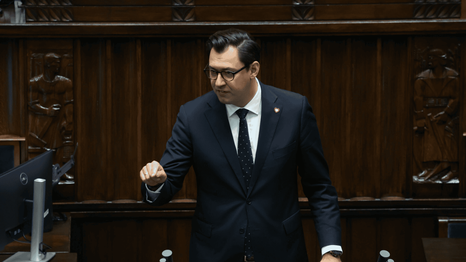 Awantura w Sejmie. Obraźliwym przezwiskiem "oberwał" Karol Nawrocki