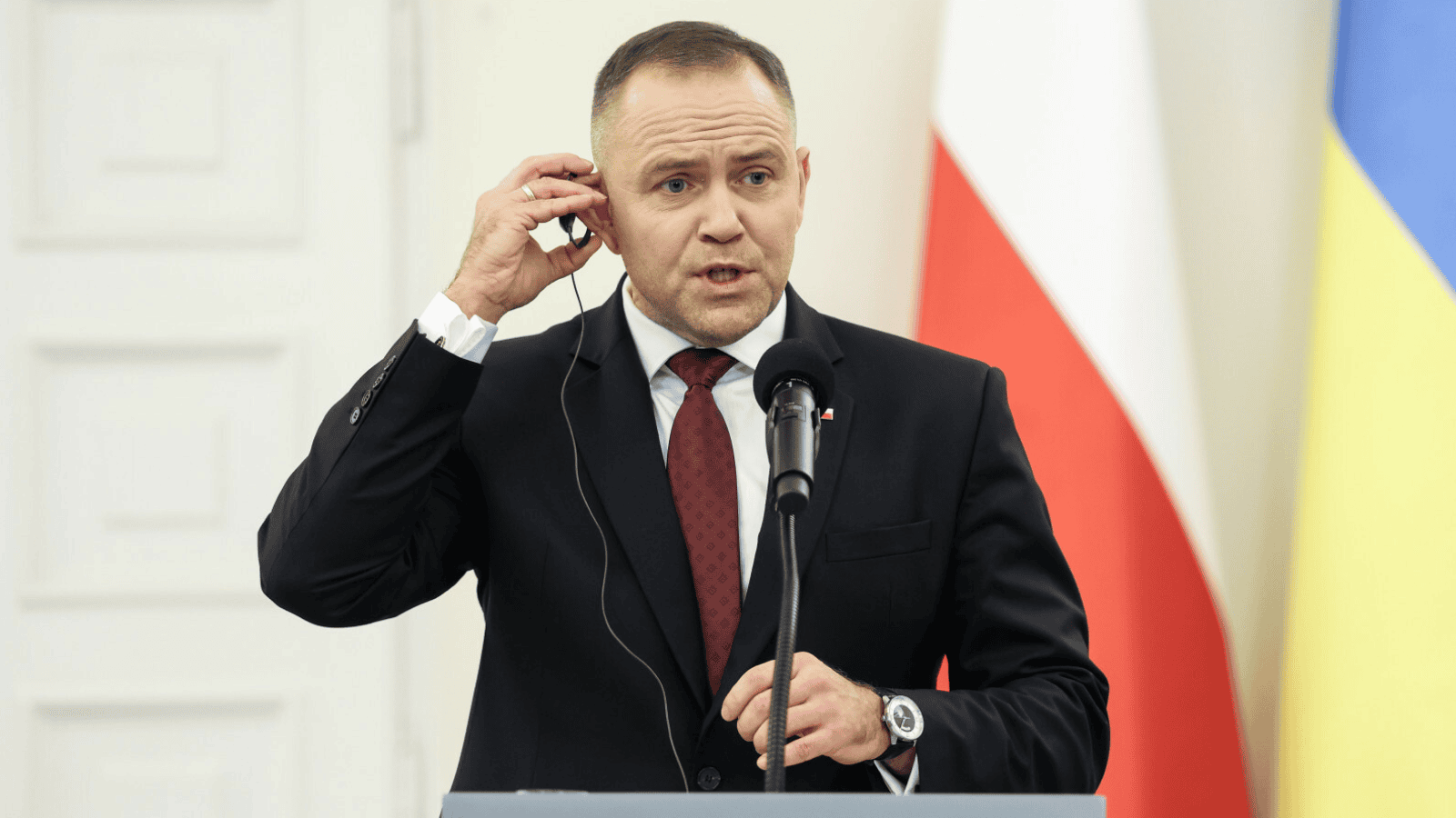 "Poczułem się zażenowany". Ostre uderzenie w Karola Nawrockiego