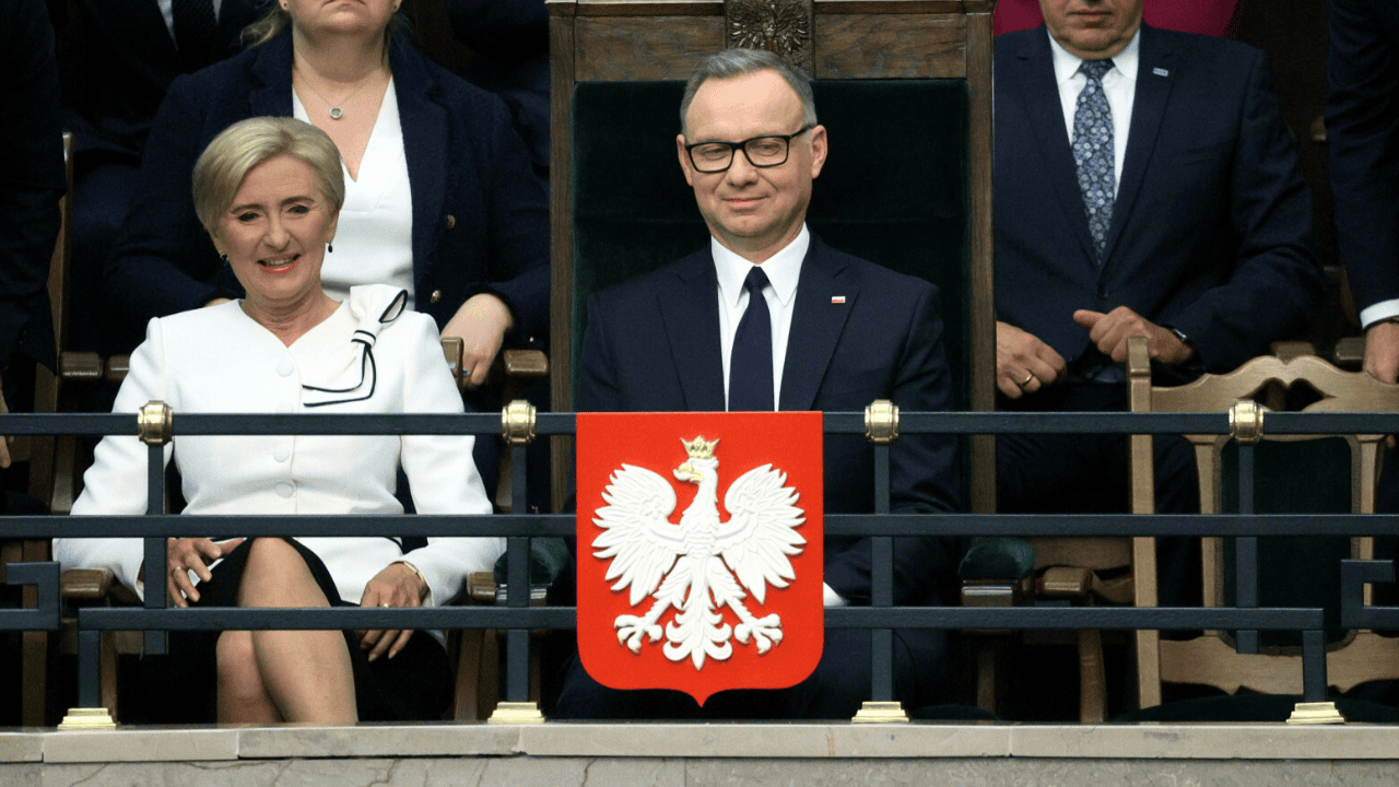 Andrzej Duda zrobił to podczas zaprzysiężenia Nawrockiego. Wszystko się nagrało