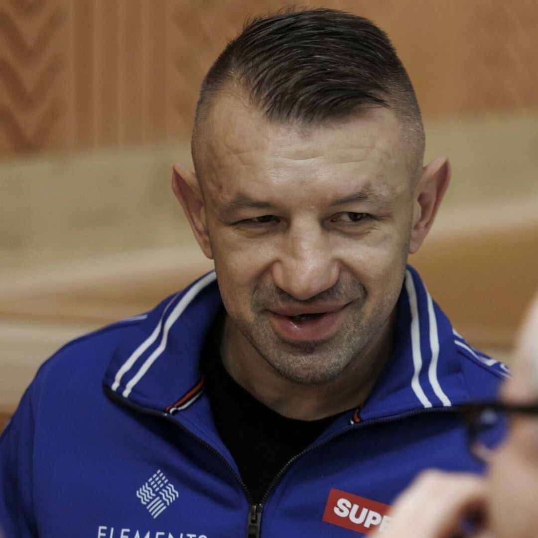 Tomasz Adamek bezwstydnie obraził Donalda Tuska. "Ruda wrona"
