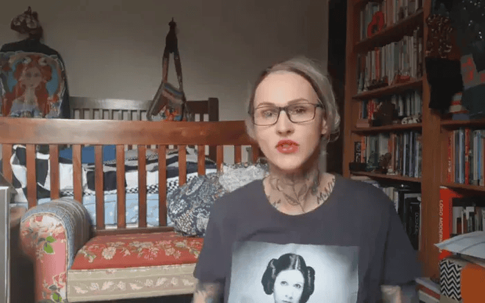 W takich warunkach mieszka Agnieszka Chylińska. „Totalny syf”. [ZDJĘCIA]