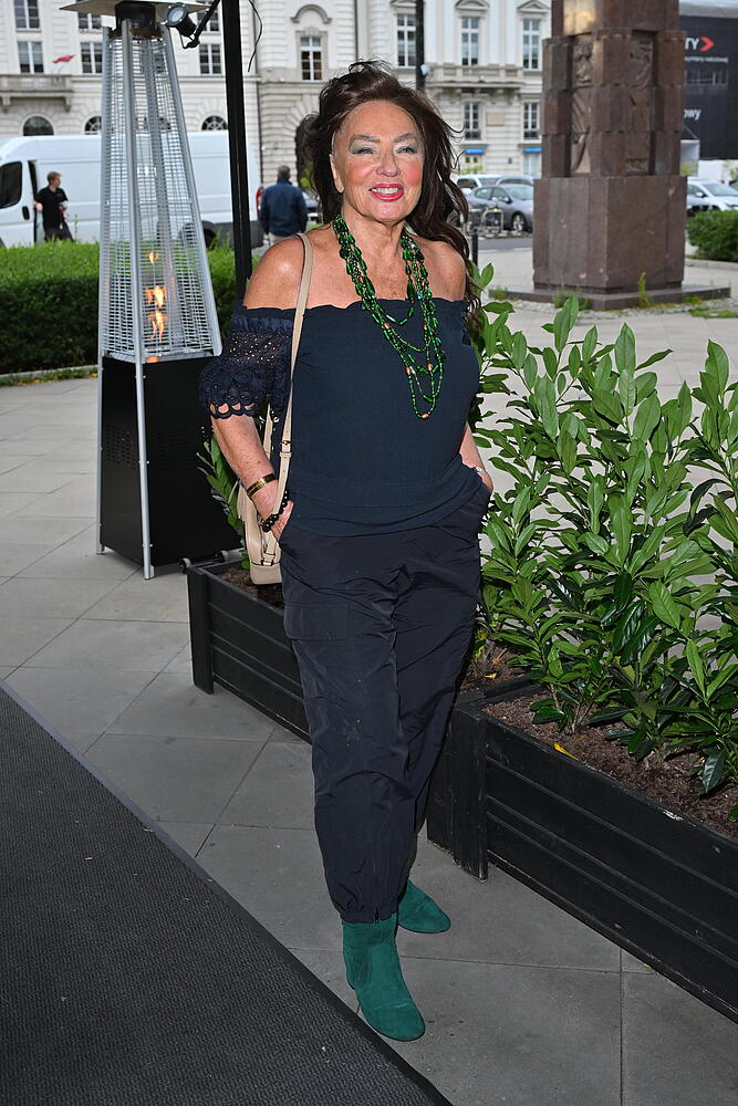 Agnieszka Fitkau-Perepeczko ogoliła włosy! Odmieniona brylowała na imprezie