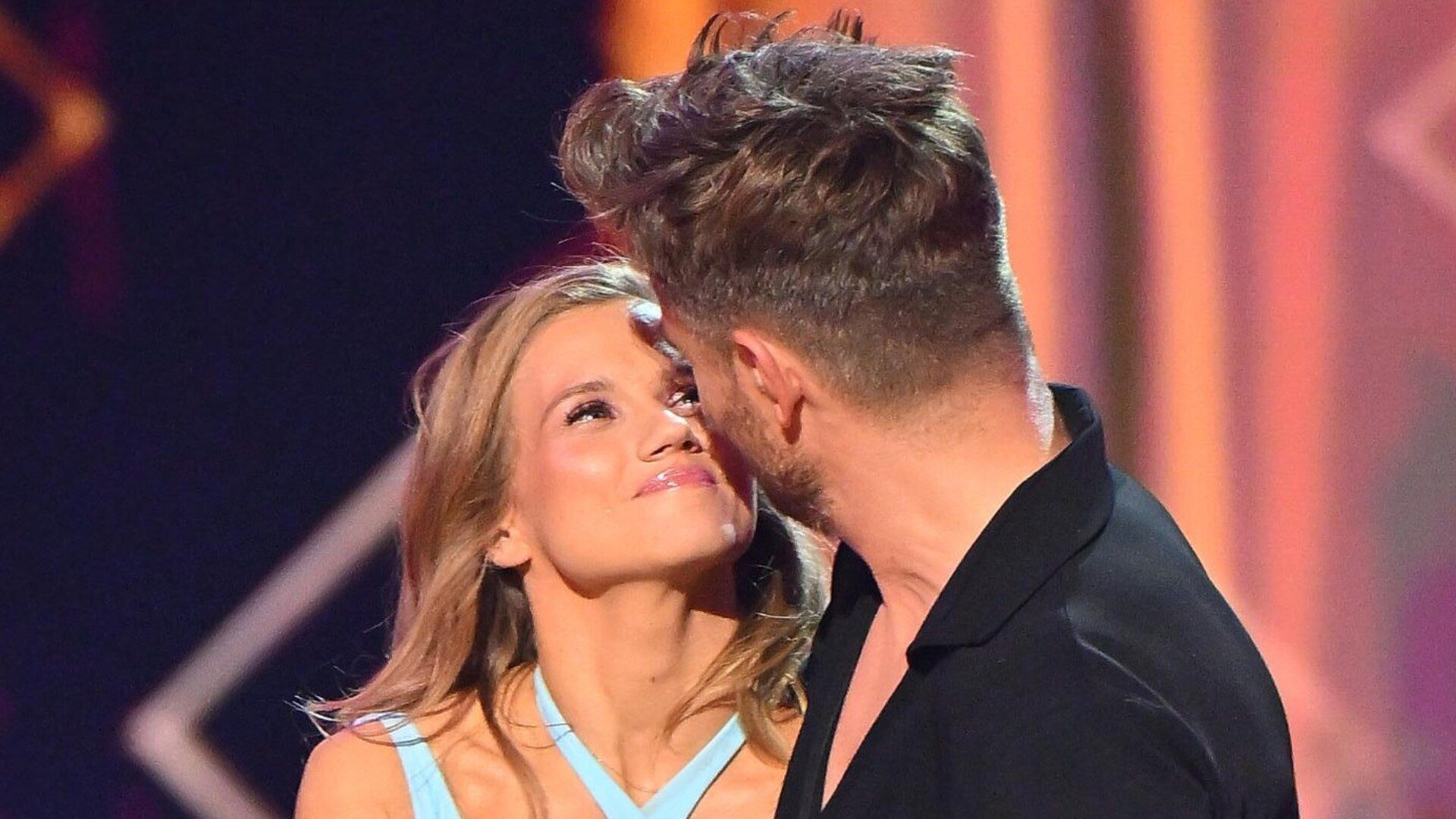 Kaczorowska i Rogacewicz hucznie świętowali swoją porażkę do 3 w nocy. O tych zdjęciach huczy w całej Polsce