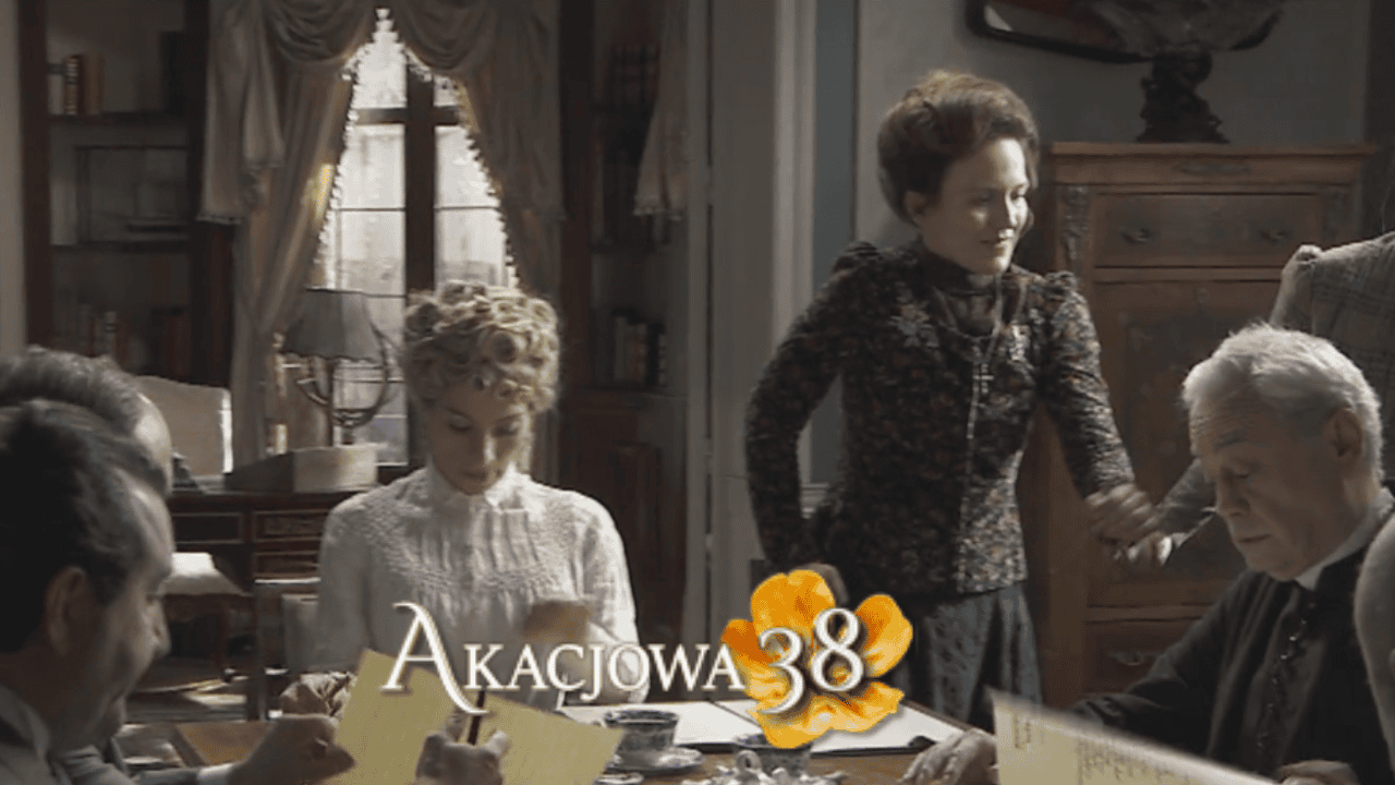 "Akacjowa 38"