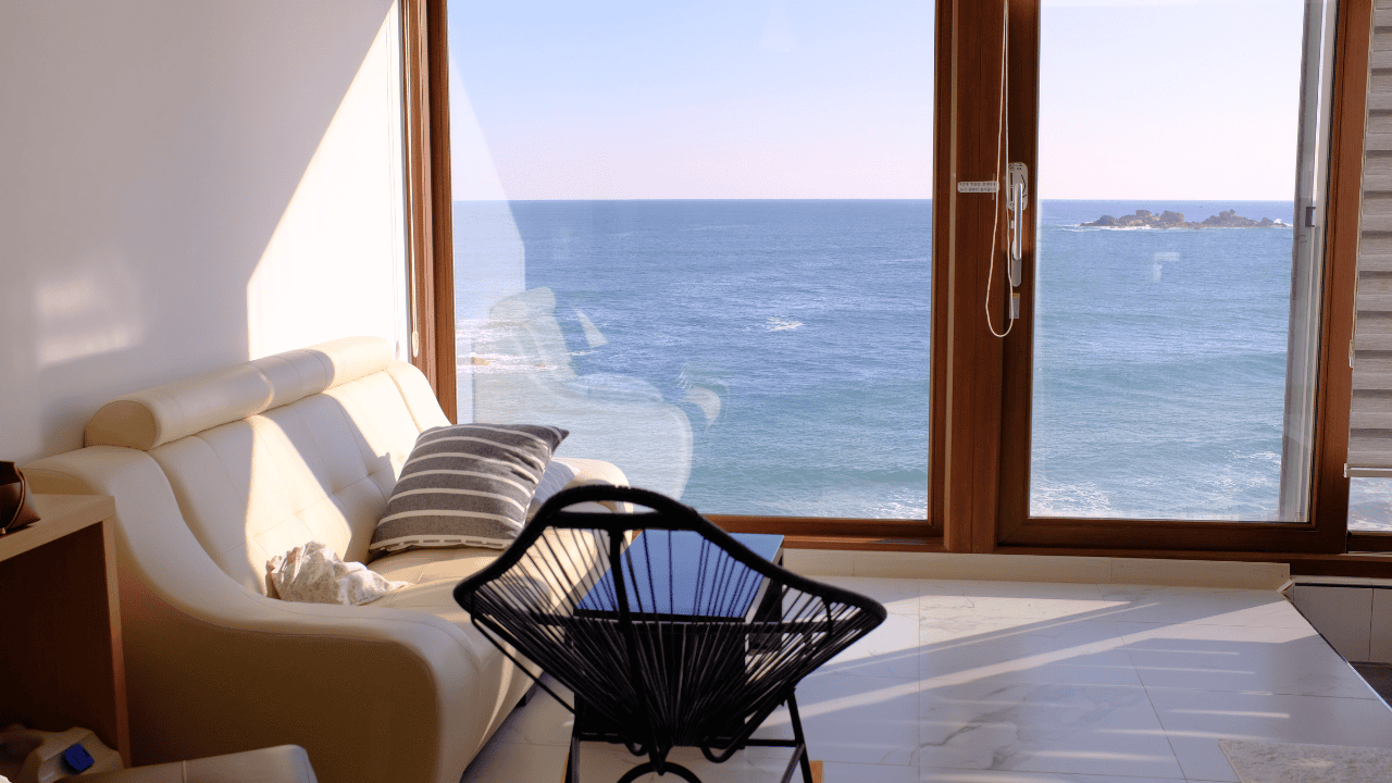 Bezpiecznie, ciepło i tanio. Za 2000 zł emerytury możesz żyć tam jak król