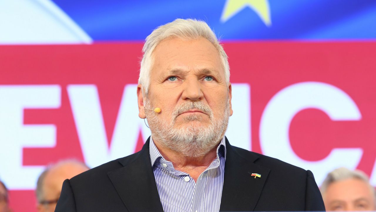 Aleksander Kwaśniewski 