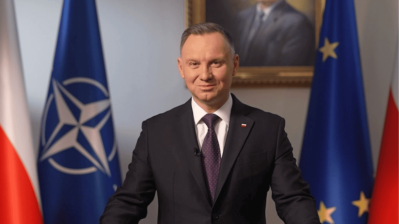 10 lat prezydentury Andrzeja Dudy w memach. Tak internauci uwieczniali jego dokoniania