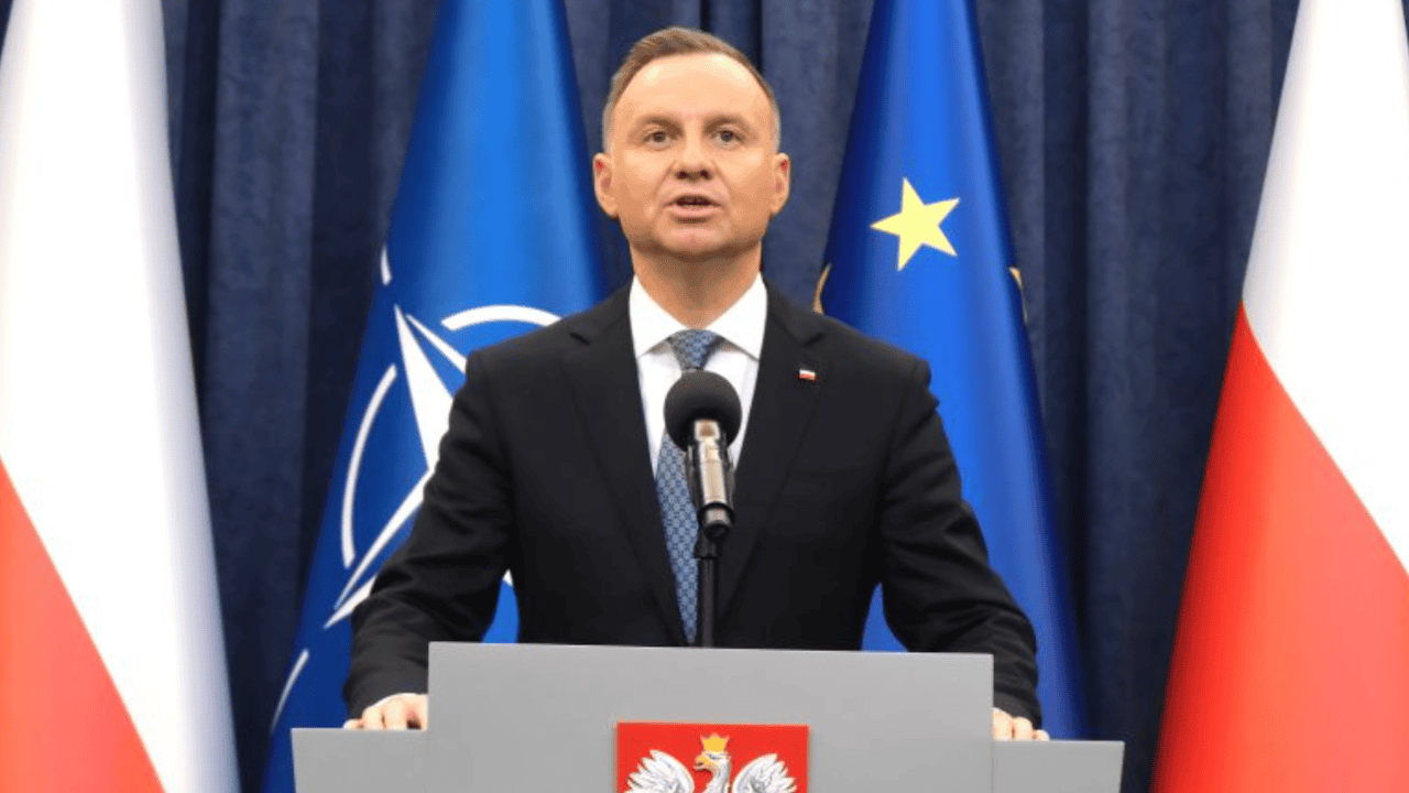 Co dalej z Andrzejem Dudą? Tak większość Polaków ocenia jego szanse na pozostanie w polityce