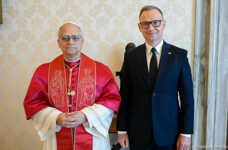  Wypłynęło kontrowersyjne zdjęcie papieża Leona XIV