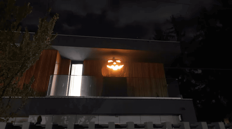 Halloween 2025. Pojedynek na dekoracje. Rozenek ma konkurentkę! Obie wydały fortunę!