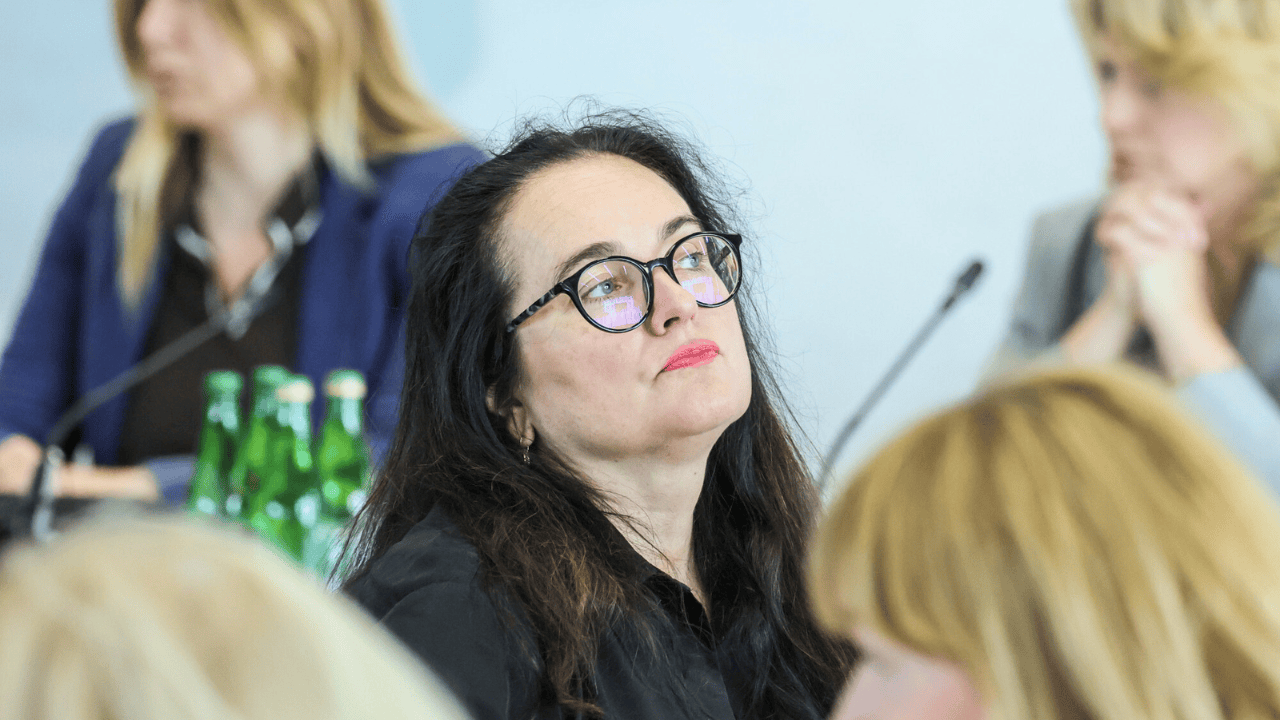 Anita Kucharska-Dziedzic: "Państwo zawodzi w ochronie dzieci, a Sejm woli polityczny teatr"