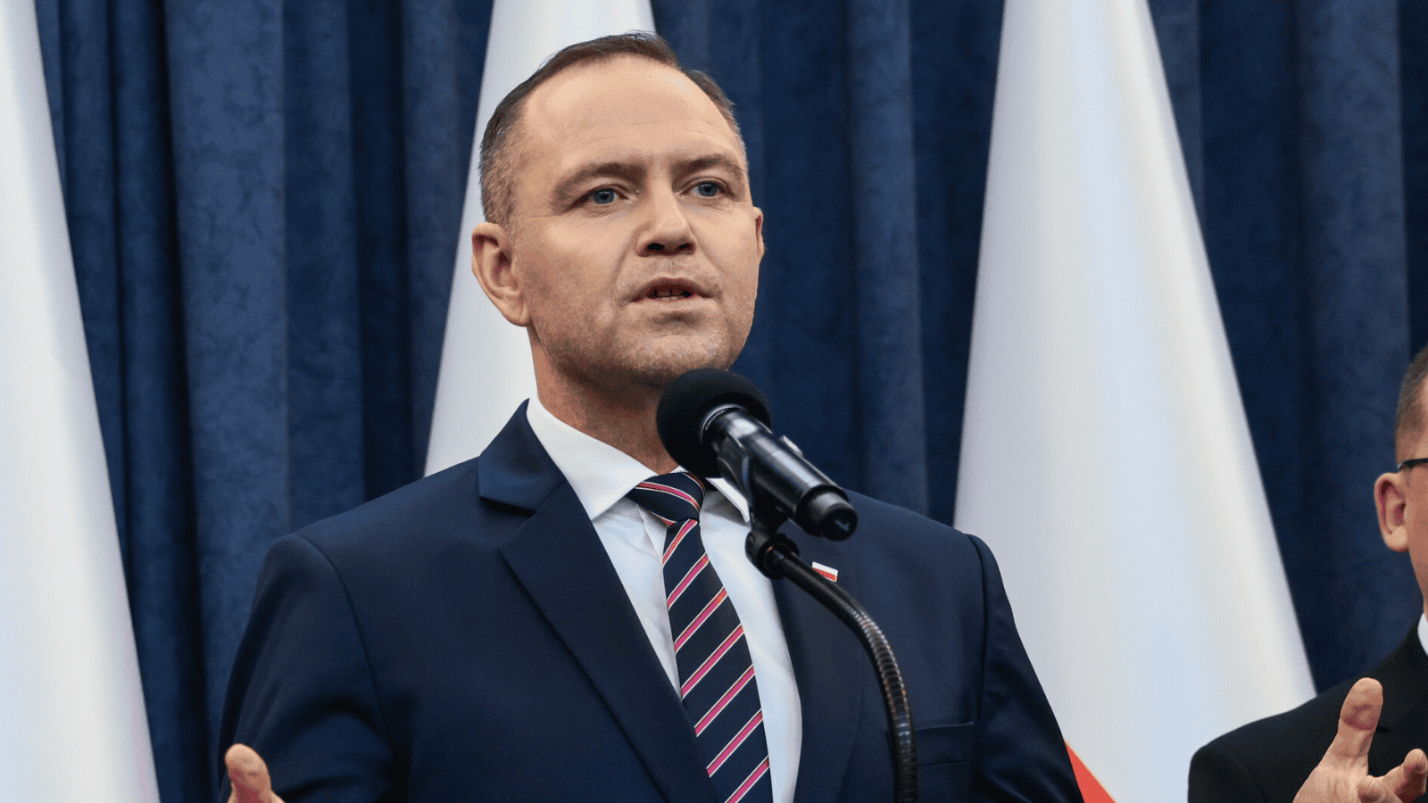 Zadała Nawrockiemu jedno pytanie. Niesłychane, jak zareagował, widział to cały świat