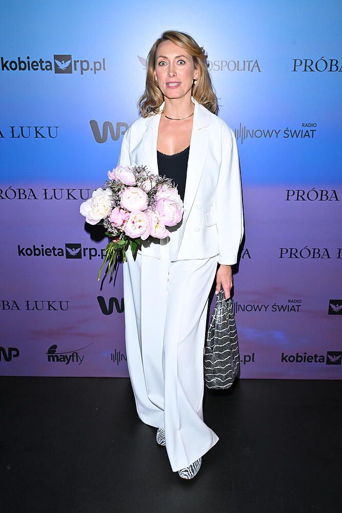 Gwiazdy na premierze "Próba Łuku". Steczkowska jak JLO, Sieklucka, Wolszczak, Herbuś