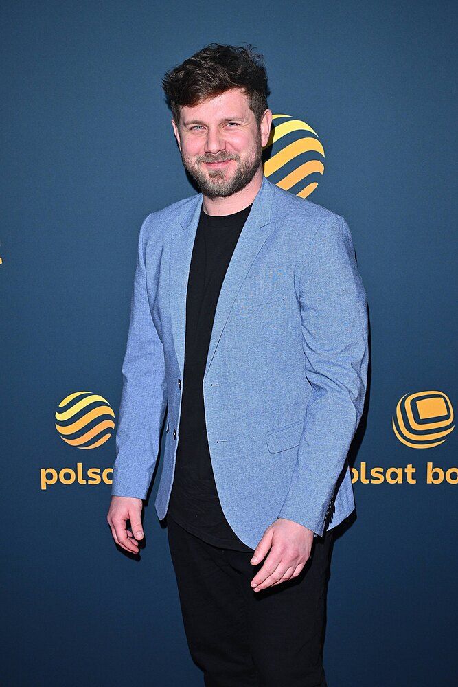 Odmieniony Antoni Królikowski na ramówce Polsatu. Tak wyglądał