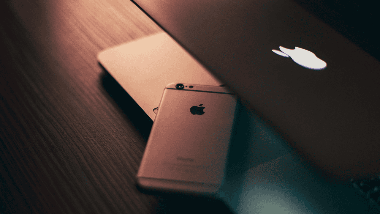 Apple, iphone, macbook