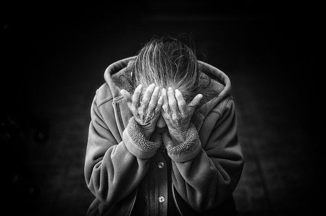 Depresja u seniora – przyczyny, objawy, diagnostyka, leczenie