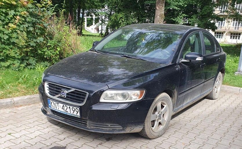 Auta z urzędu skarbowego