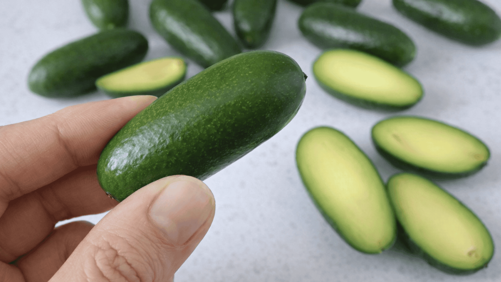 Niepozorny, a bardzo zdrowy. Ten owoc ma więcej potasu niż banan, wspiera serce i syci na długo