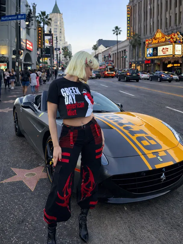 Nie żyje 27-letnia gwiazda internetu. Ciało znaleziono w domu. Przed śmiercią dodała niepokojący post