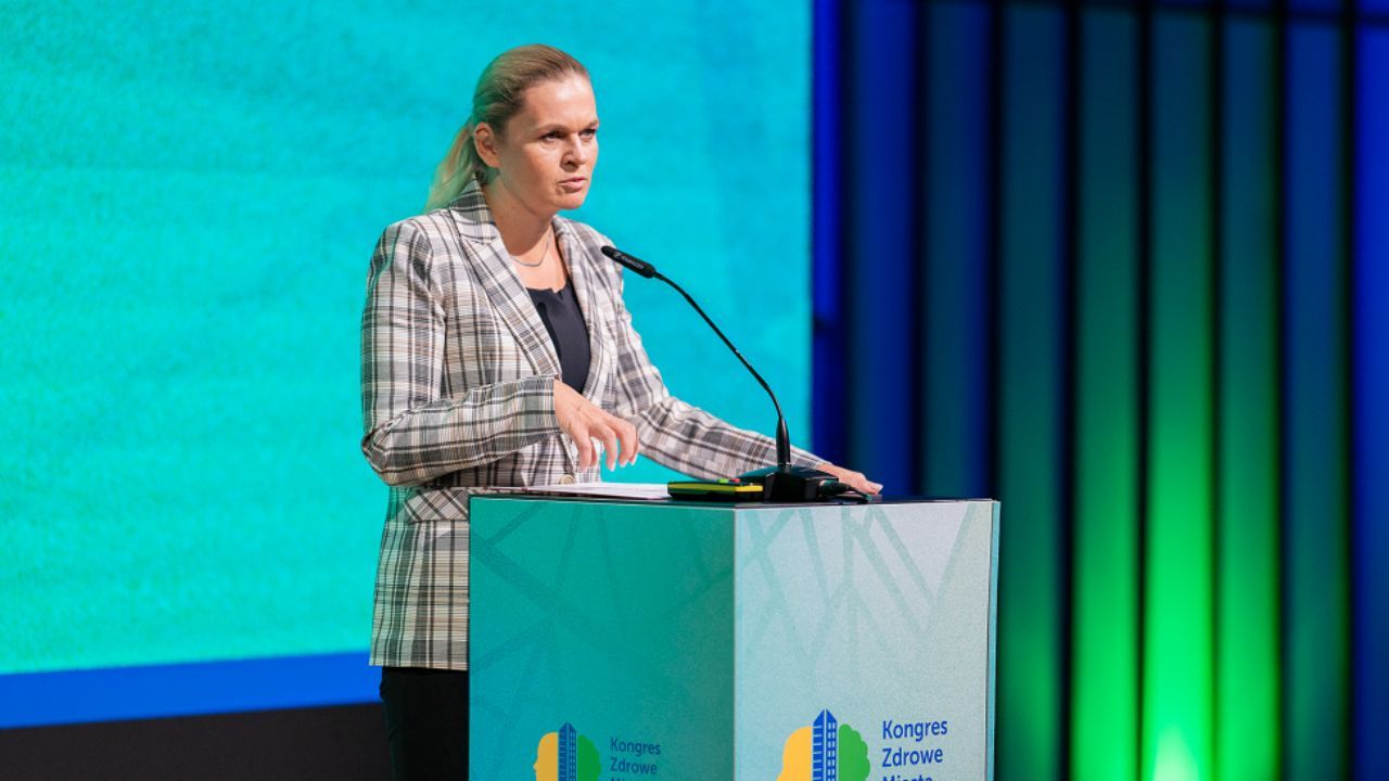 Barbara Nowacka Kongres Zdrowe Miasta.jpg