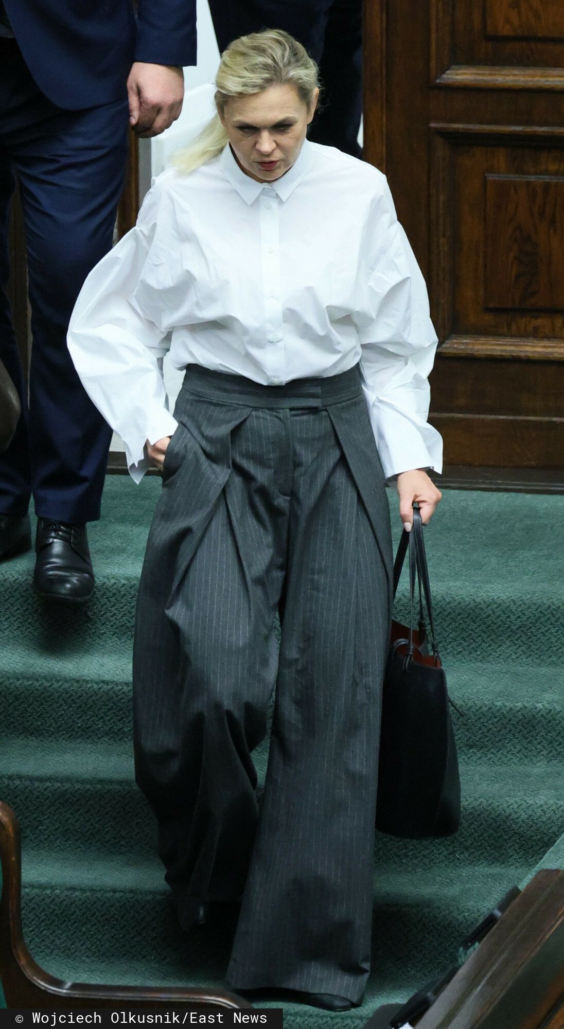 Zachwyciła czy przesadziła? Stylistka krytykuje Barbarę Nowacką