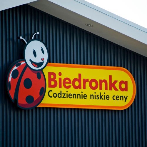 Nowe zasady karty i aplikacji Moja Biedronka. Koniec z uwielbianą funkcją