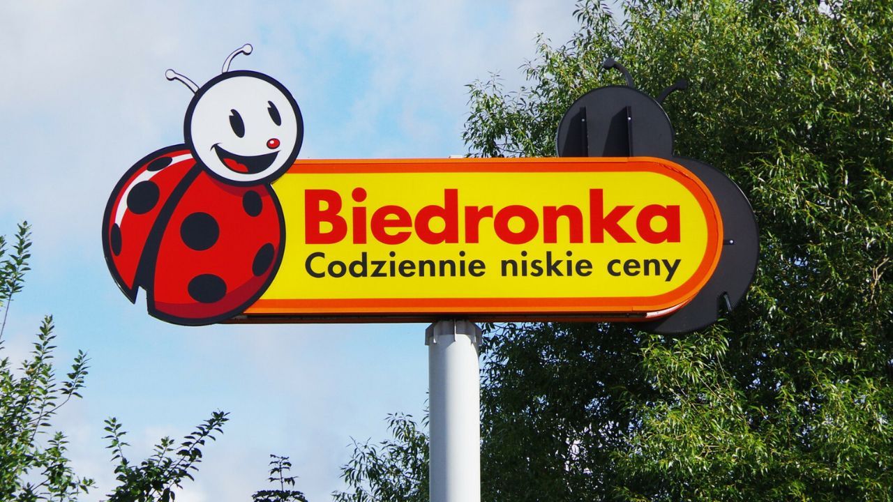 Kumulacja promocji dla posiadaczy karty Moja Biedronka. "1+1 gratis" w Biedronce to nie wszystko