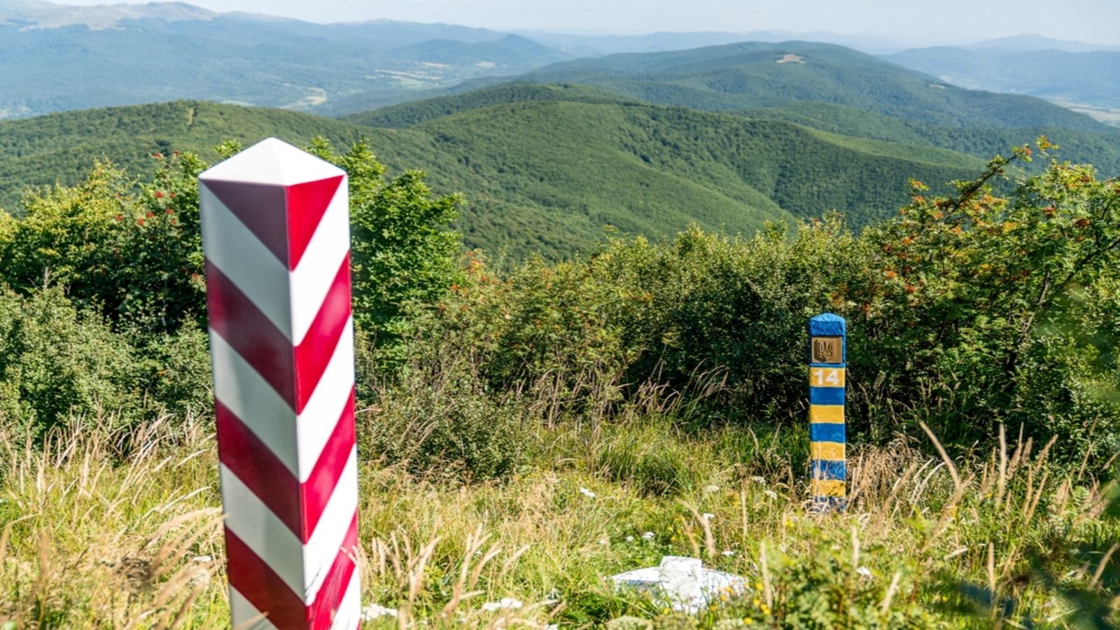 Szukają prawie 300 osób do pracy w Bieszczadach. 6 tys. zł "na rękę" na dobry początek