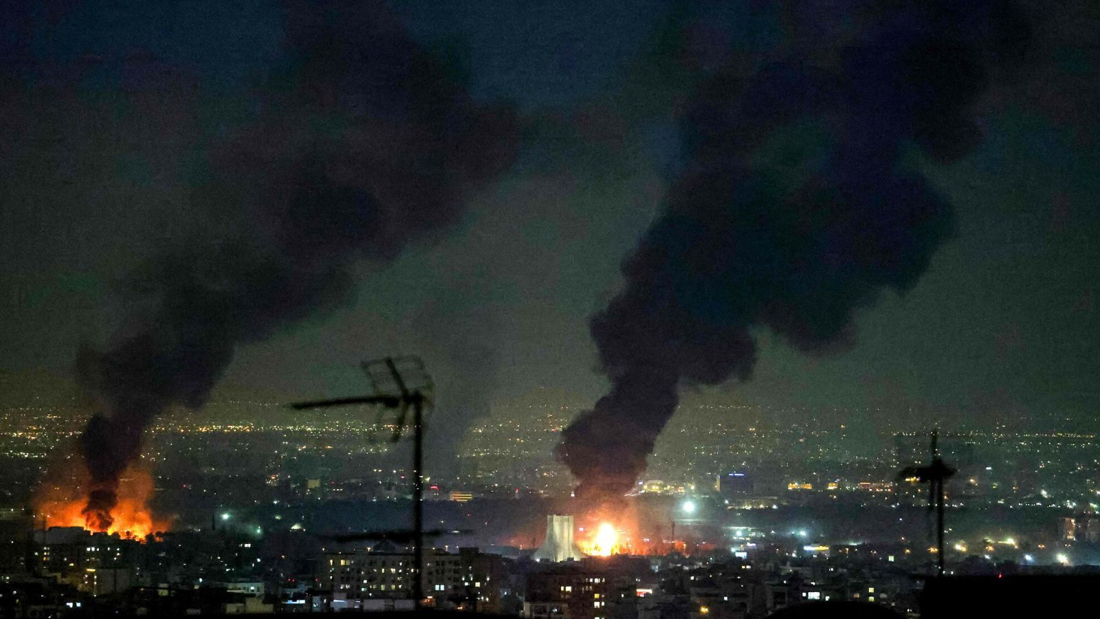 Polska wobec eskalacji w Iranie. Czy Donald Trump wymusi na sojusznikach udział w wojnie o ropę?