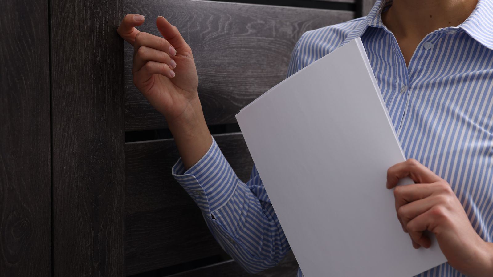 Kontrolerzy pukają do drzwi. Kara za niedopilnowanie obowiązku sięga setek złotych