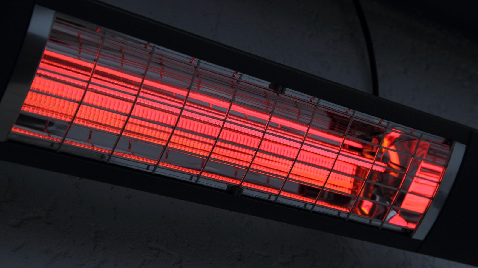 Znalazł sposób na niższe rachunki za ogrzewanie. Zamiast gazu, wybrał nietypową opcję. Efekty go zszokowały