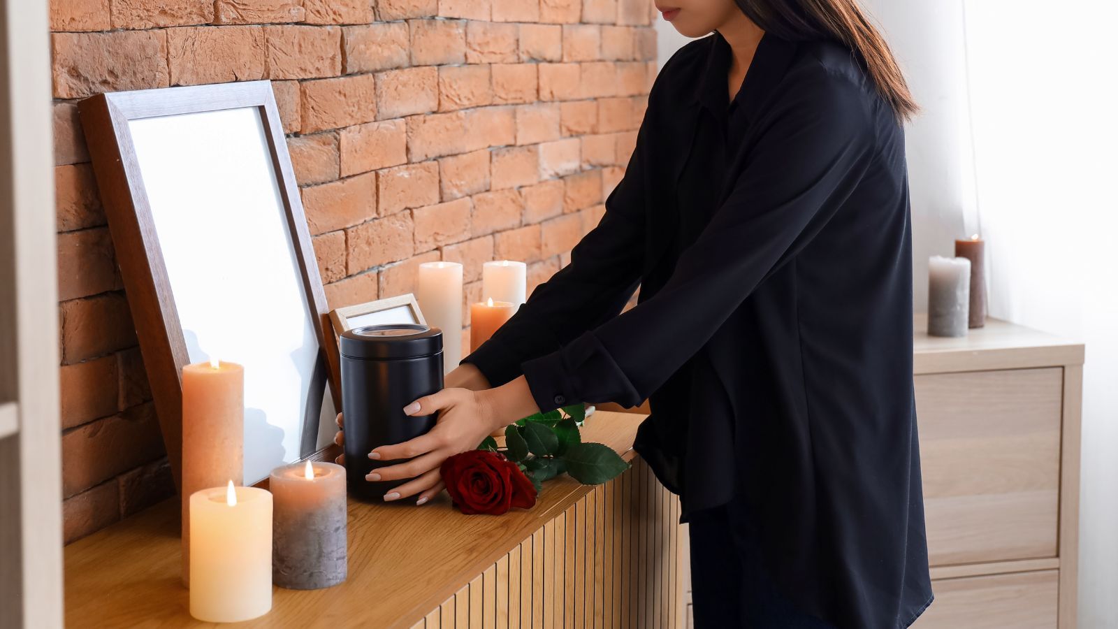 Rewolucja na cmentarzach. Polska domaga się nowego modelu pochówku, inicjatywa już w Senacie