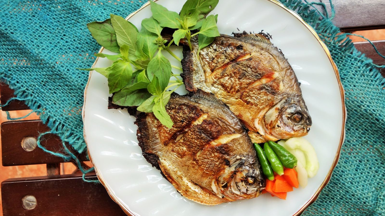 Gorsza niż panga i łosoś, a Polacy ją zajadają. Uważaj na tę rybę