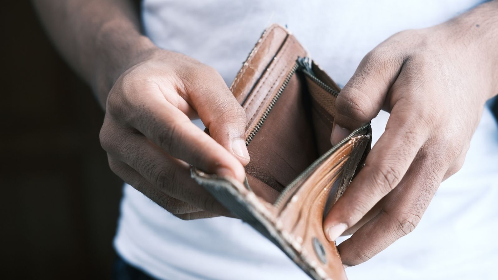 Zarabiasz 10 tys. zł? Tyle emerytury możesz dostać, Polacy na pewno się zdziwią