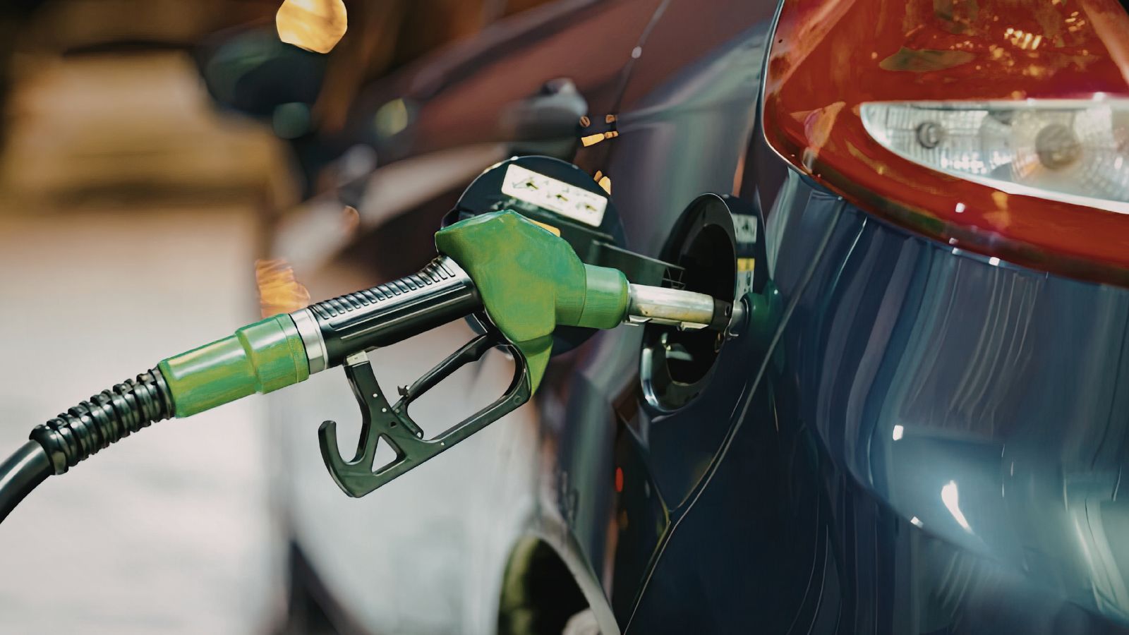 Zmiany cen na stacjach w Polsce. Po 20 kwietnia tyle zapłacimy za benzynę i LPG